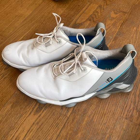 FJ Tour Men’s Size10 - Picture 1 of 6